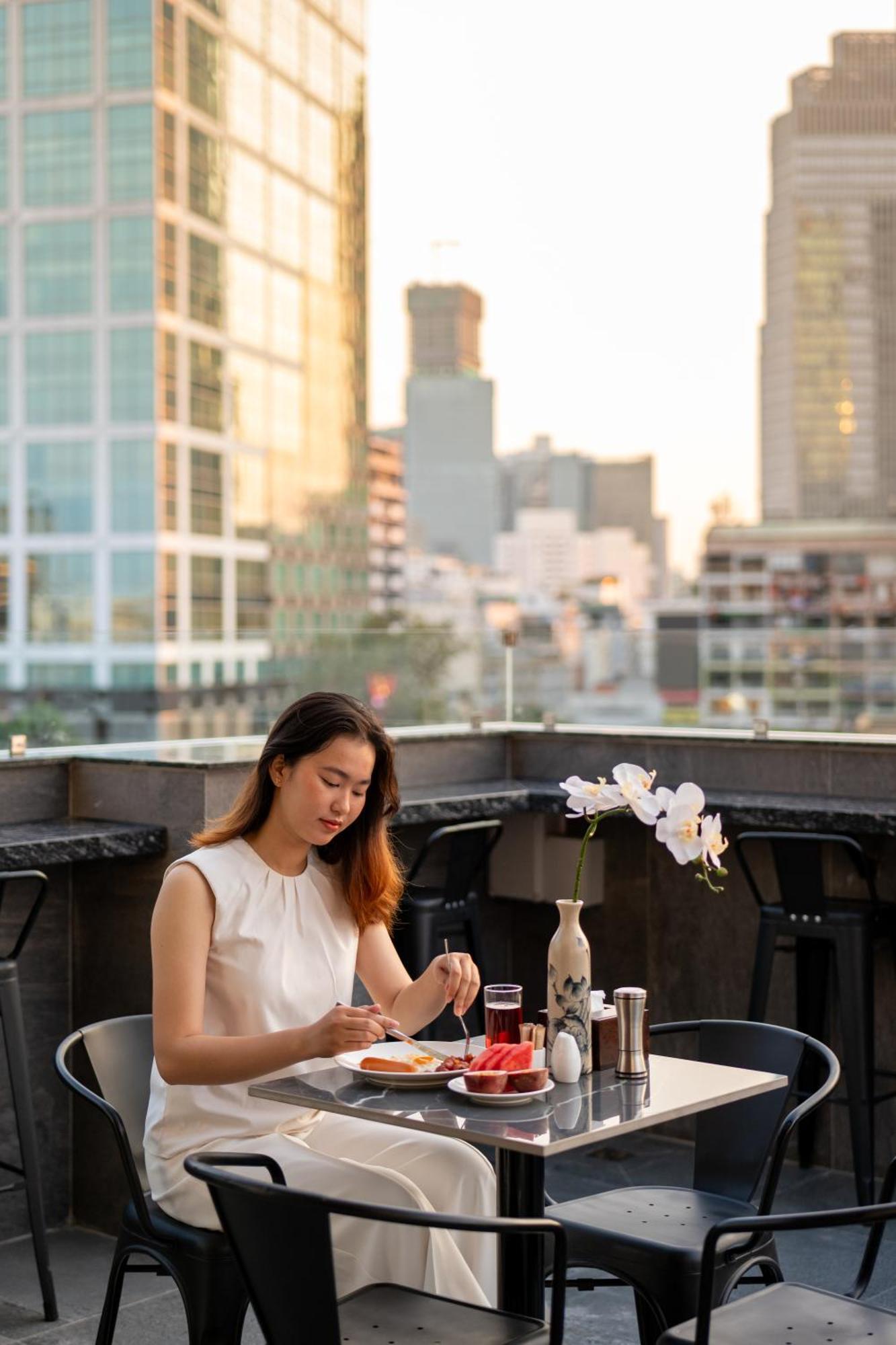 Hato Saigon Boutique Hotel & Rooftop Cidade de Ho Chi Minh Exterior foto